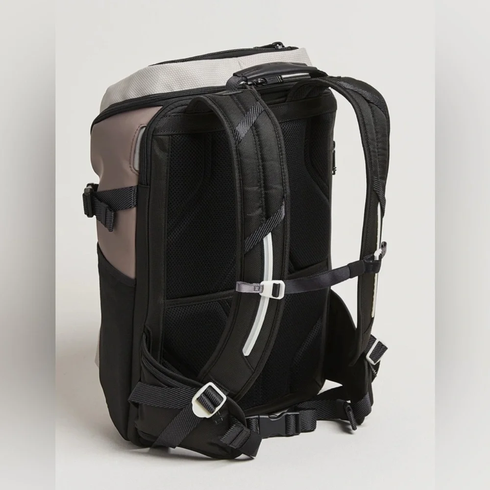 Tumi Alpha Bravo Reserve unisex Backpack Chalk